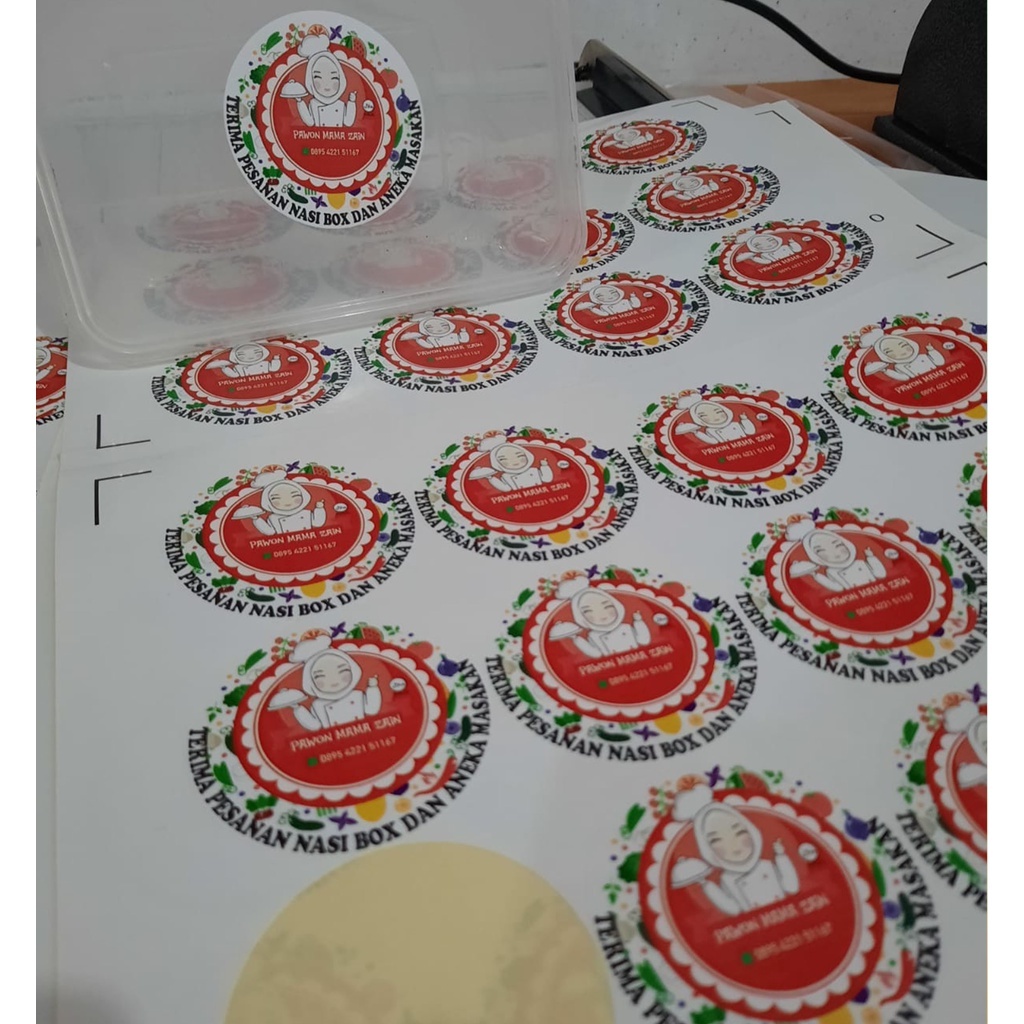 

MASIH HARGA PROMO Custom Sticker Parfum FREE CUTTING STICKER/ Stiker Vinyl Laminasi Free Cutting / Stiker chromo / Custom Stiker Parfum / Cetak sticker custom / Dus.Kosmetik / Stiker Hologram