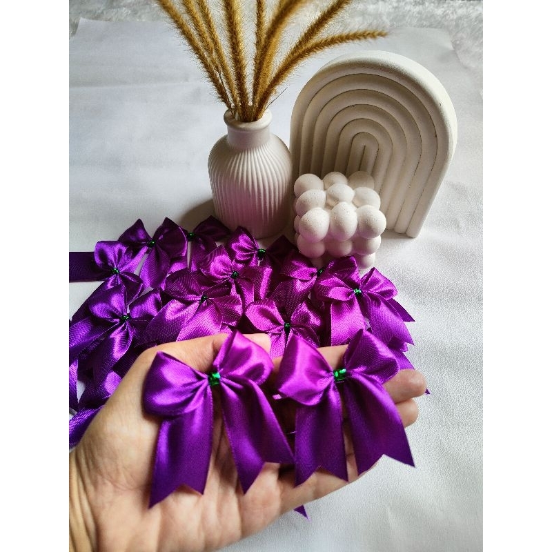 

Pita Souvenir 2.5 cm siap pakai ( 100 pcs )