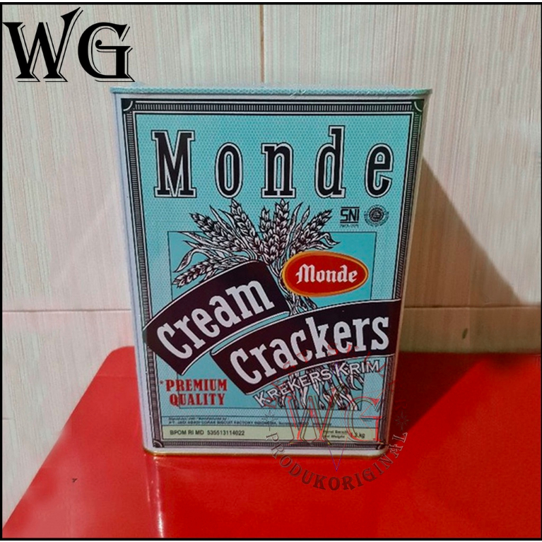 

Biskuit Monde Cream Crackers Premium 1.2Kg / Monde Cream Crackers Kaleng