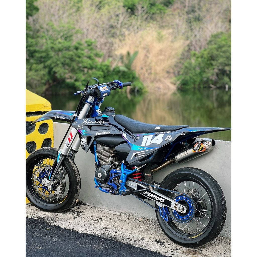 Sticker Dekal CRF 450 Fullbody Stiker motor keren variasi CRF 450 Supermoto Custom Desain