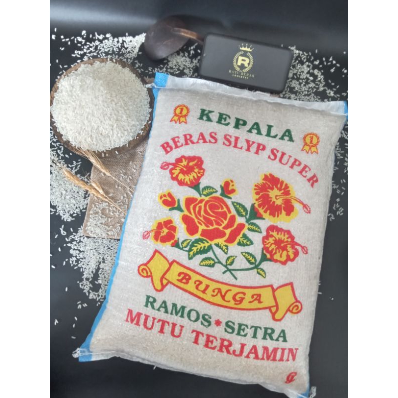 

BERAS CAP BUNGA/ROJOLELE/BMW 15 KG BERAS PUTIH SUPER