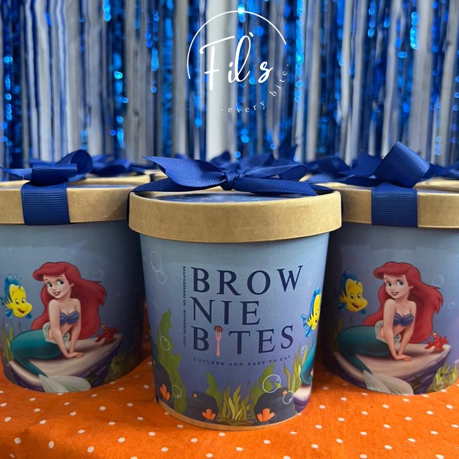 

Brownies Bites / Hampers Ulang Tahun / Bingkisan Acara Pesta / Brownies Bite Costum Tema Princess Ariel