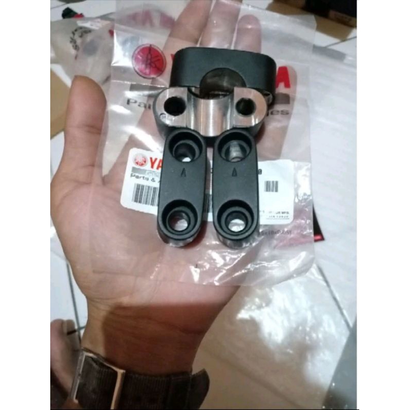 Klem jepitan Stang Raiser Stang MT25 RX King Scorpio Vixion Byson R25 ORIGINAL HITAM