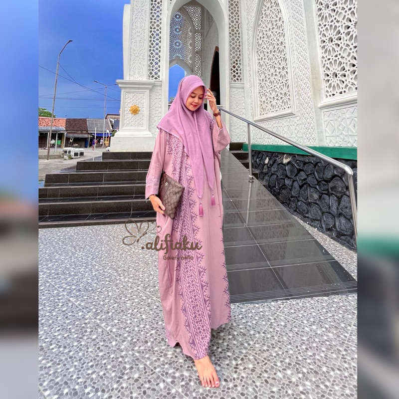 Mahira Kaftan Rayon Premium