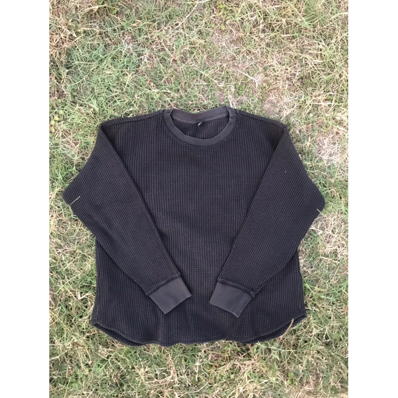 Preloved Sweater Rajut Lidi Uniqlo