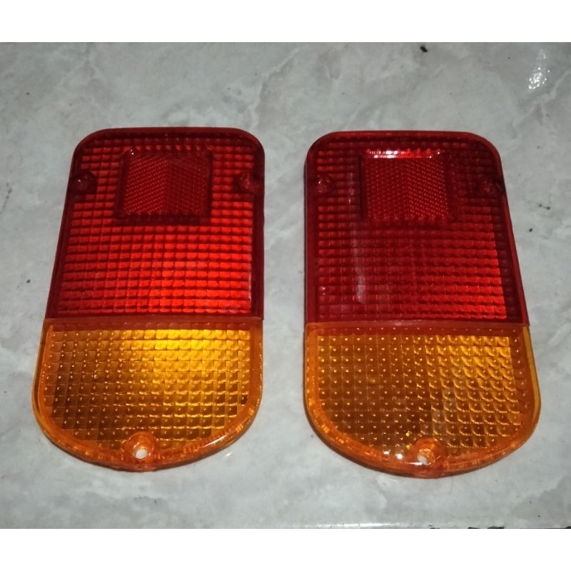 MIKA STOP COLT T120SS PICK UP/MIKA LAMPU BELAKANG T120SS PICK UP