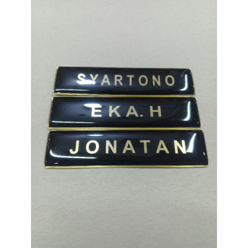 

Papan Nama Kuningan | Name Tag Costume | Nama Dada Kuningan