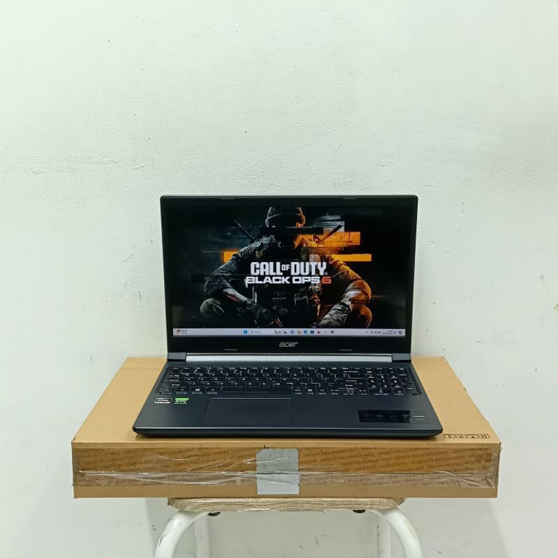 laptop Acer aspire 7 AMD Ryzen 5-5500U RTX 3050 ram 16gb/SSD 512gb fhd IPS backlit