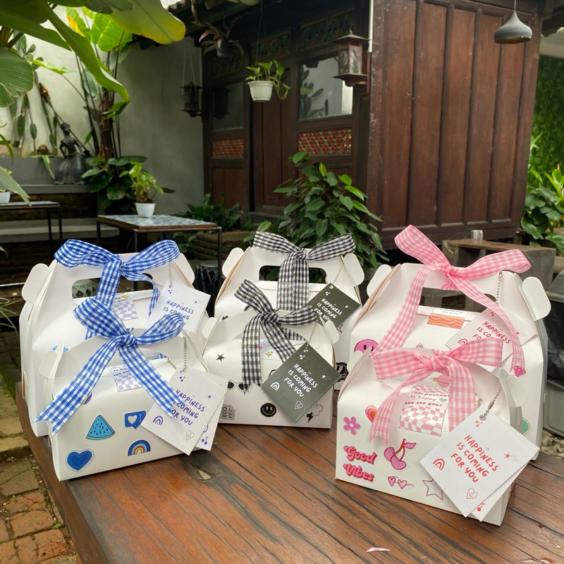 

GABLE BOX GIFT BOX (ONLY BOX) |SNACK BOX| GIFT LUCU dan GEMES BIRTHDAY (ULTAH)-GRADUATION-ANNIVERSARY-SEMPRO-SEMHAS-SIDANG
