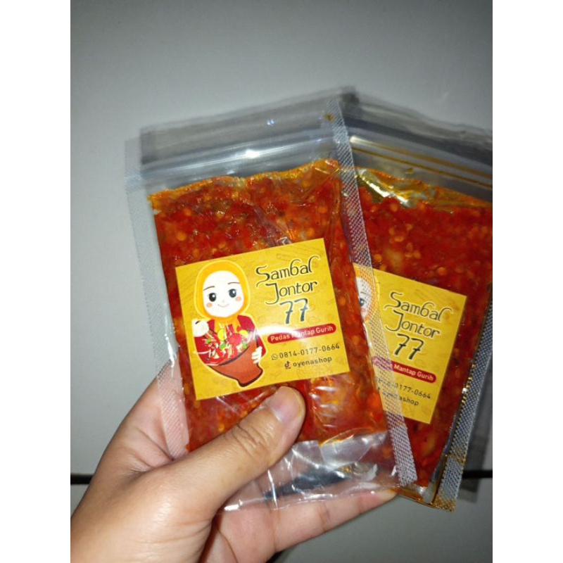

Sambal bawang, cumi, teri, suwir ayam
