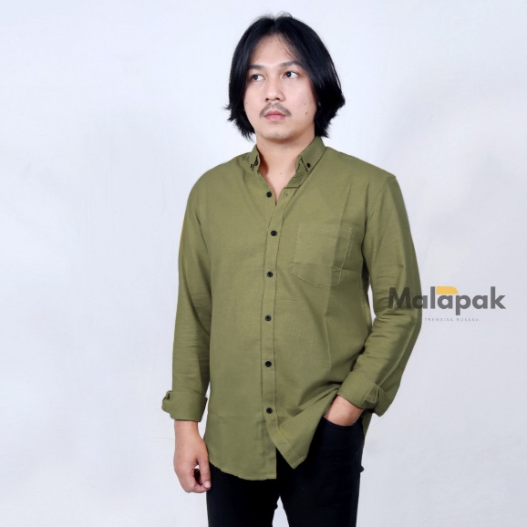 Kemeja Hijau Army Lengan Panjang Pria Slimfit