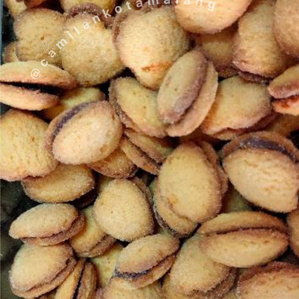 

Kue Nastar Hati/ Nastar Nanas Hati/ Kue Kering Camilan Cemilan 100gr LIVE snack camilan cemilan murah anak kiloan jadul grosir termurah