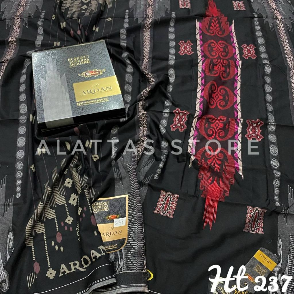 SARUNG ARDAN SGJ GOLD KHUSUS HITAM SARUNG ARDAN SGJ BLACK SERIES ORIGINAL Songket Jacquard