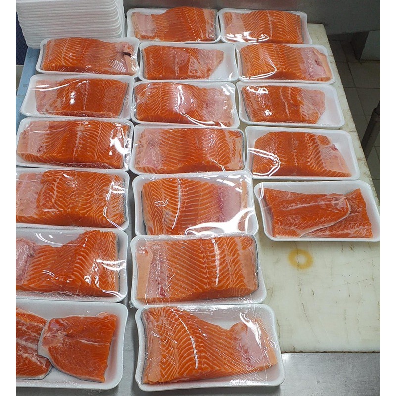 

salmon steak sashimi grade