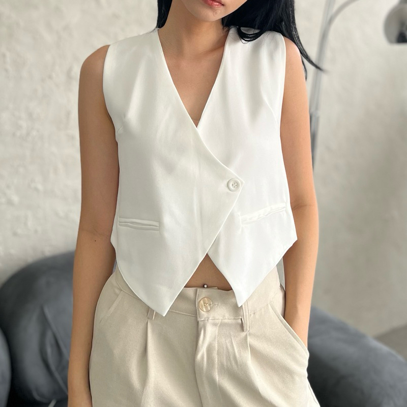 Milione Vest Crop Rompi Casual Wanita Korean Style Crop Top