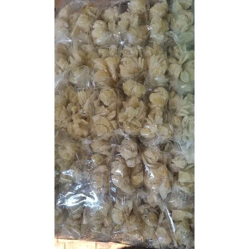 

manisan pala kering putih / hijau