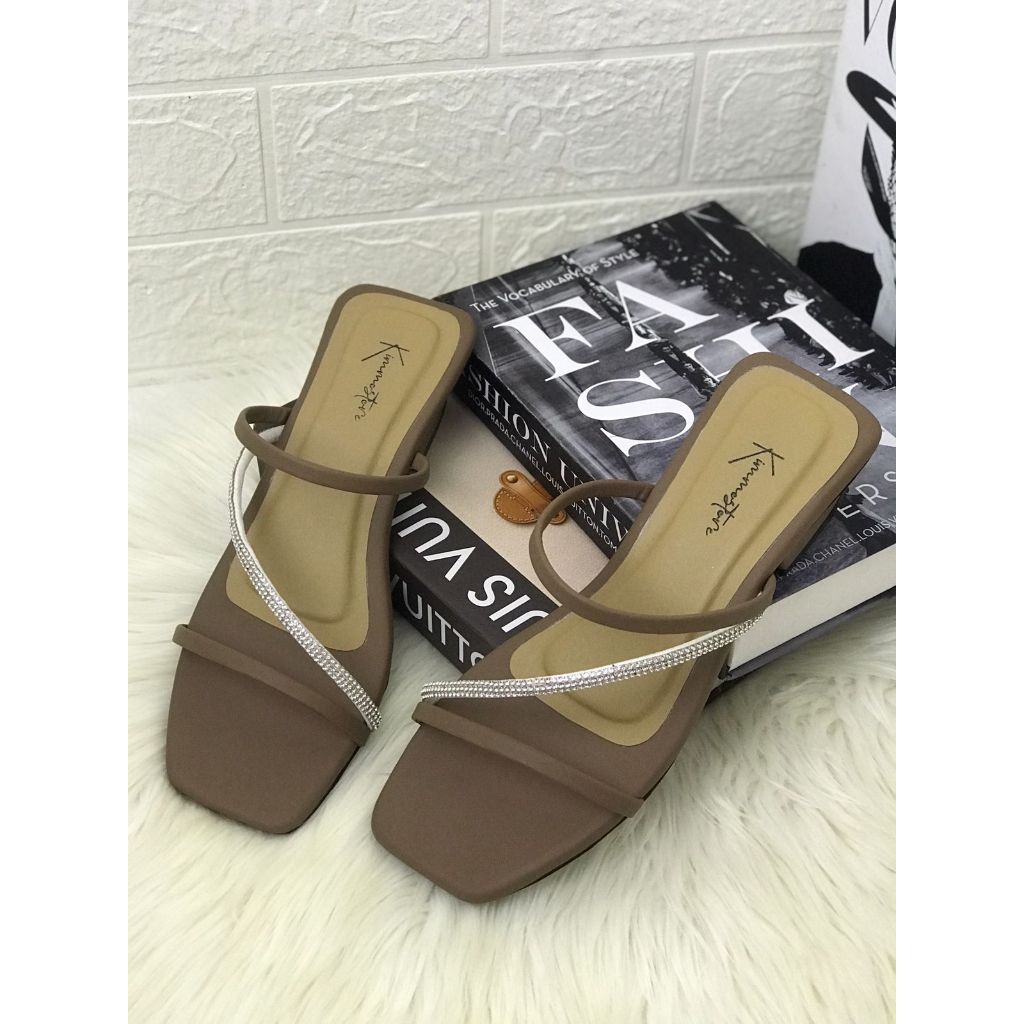 Sandal Heels Wanita Hak 3cm Wedges  Tali Permata Non Slip  -  HL 10
