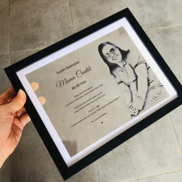 

Frame acrylic transparan ilustrasi