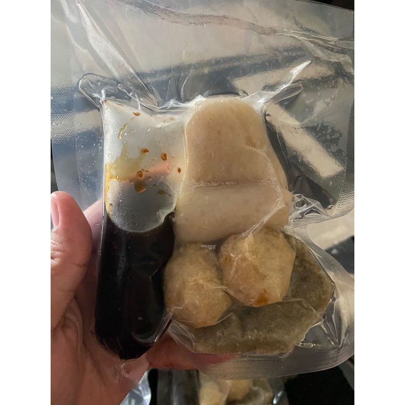 

Empek-Empek Palembang Campur