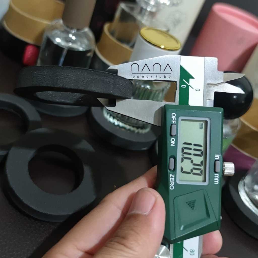 

SPON EVA CUSTOM 60/44 UNTUK NANA PAPER TUBE [BUKAAN BAWAH] DIAMETER BOTOL PARFUM DIATAS 45 MM