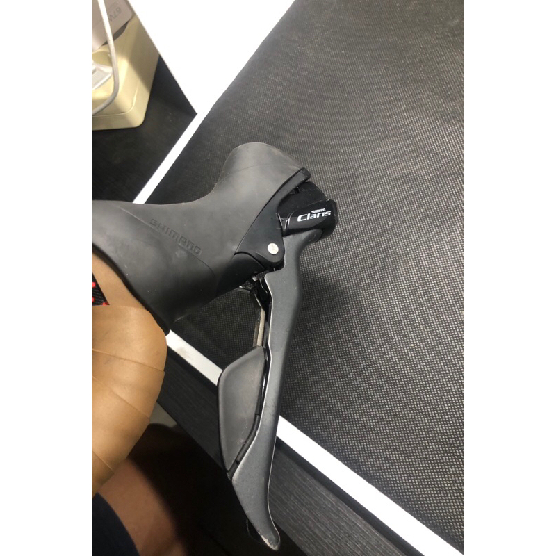 grupset shimano claris R2000