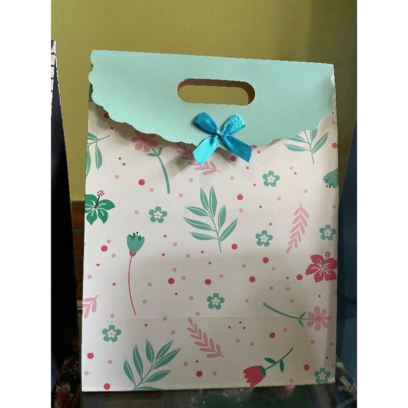 

paper bag cantik bahan tebal