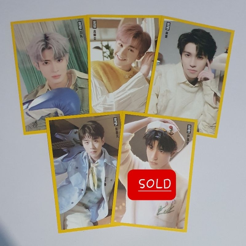 Postcard INTO1 Grown Up Album [4 Postcard]