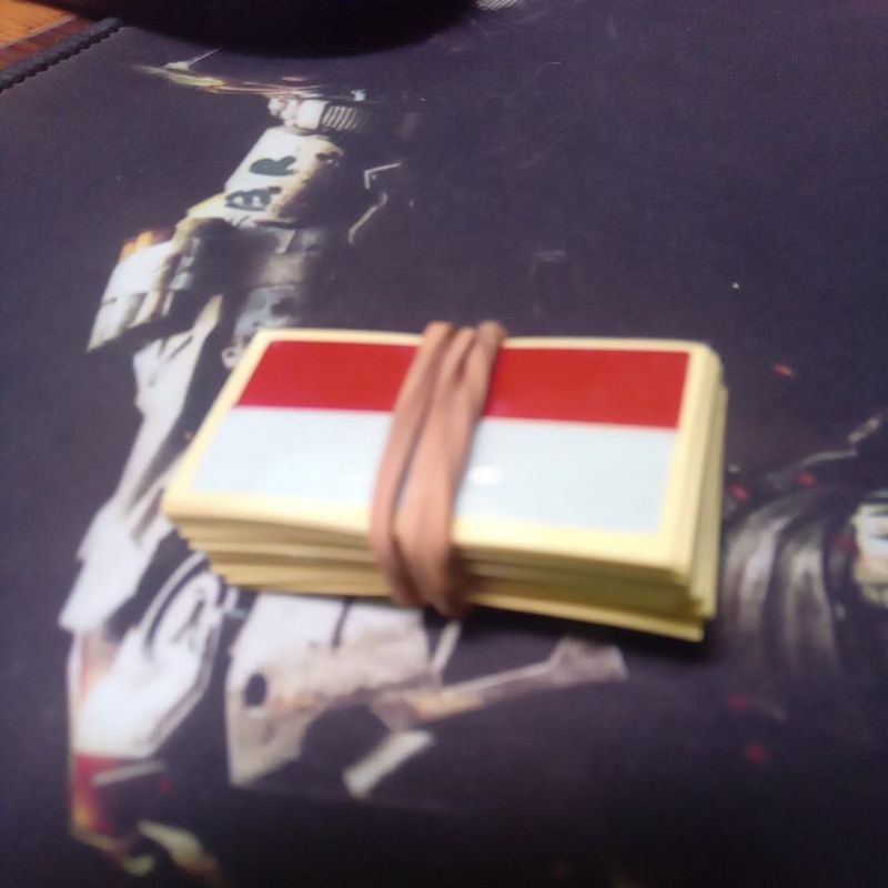 

stiker bendera pipi