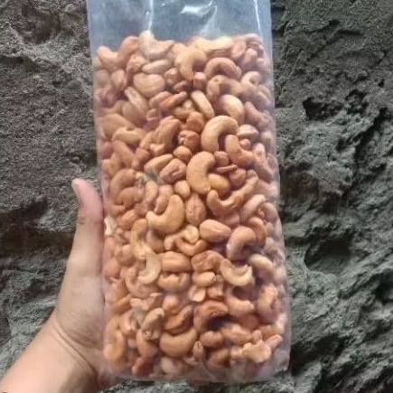 

Kacang mede utuh 1kg mateng Original asin