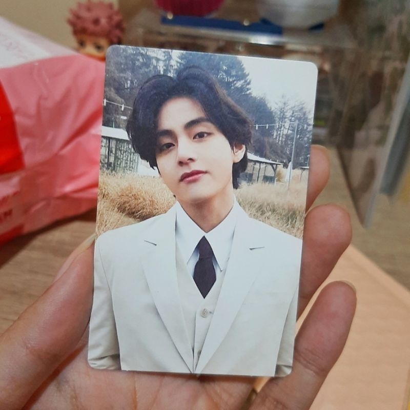 bts v taehyung me myself i veautiful photocard pc