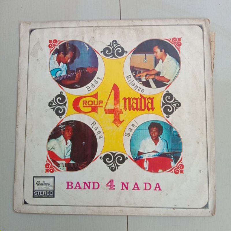 Vinyl/Piringan Hitam - Band 4 Nada