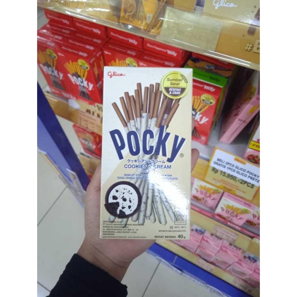 

Pocky Stick Cookies& Cream