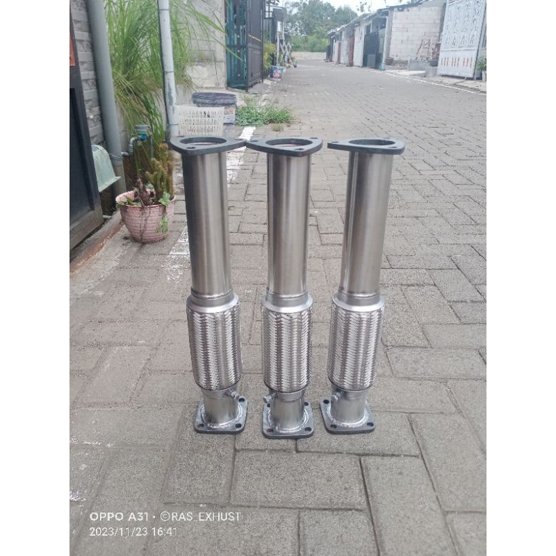 FLEXIBEL NGIR NGIR PNP TRUCK CANTER