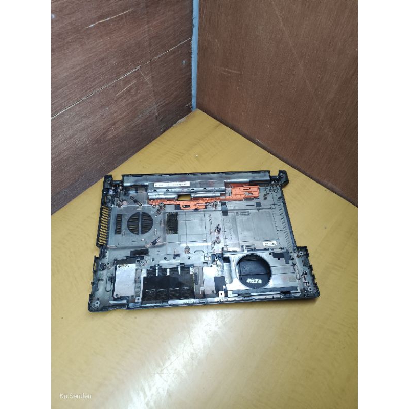 Casing Bawah Bottom Case Laptop Acer Aspire E1-451 E1-451G