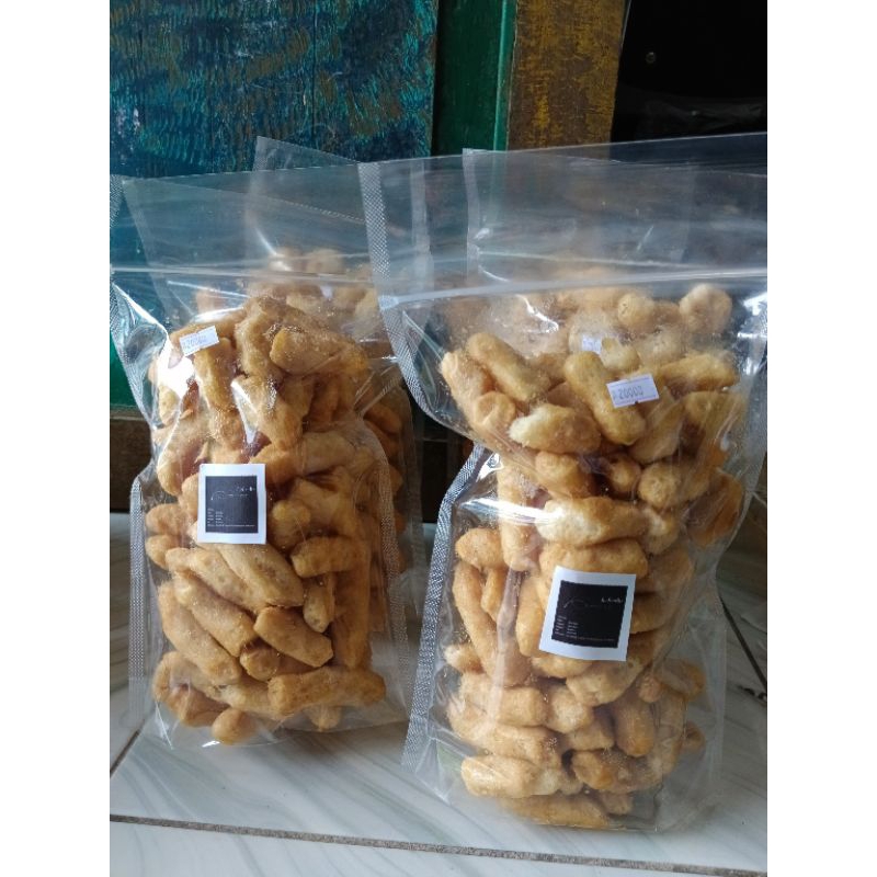 

Amplang Ikan Tenggiri