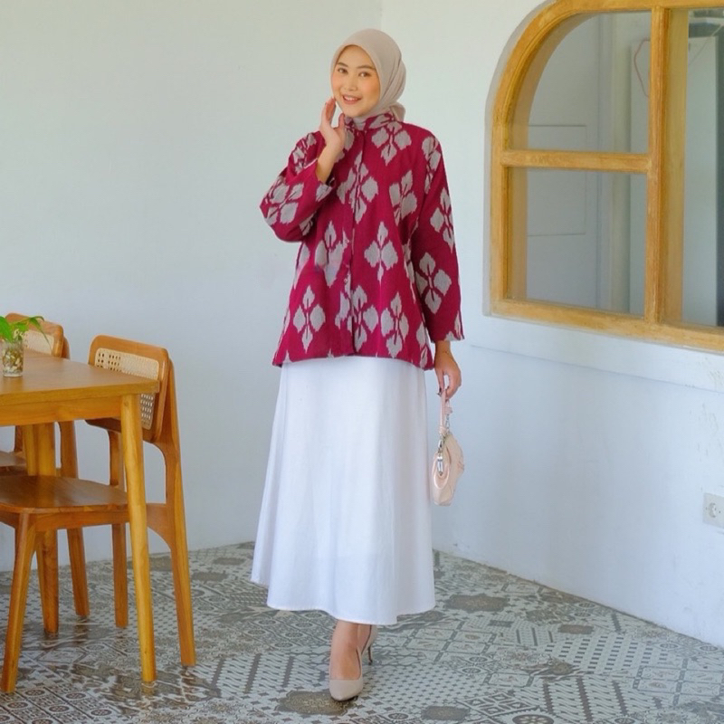 Blus Tenun Etnik Atasan Kemeja Wanita