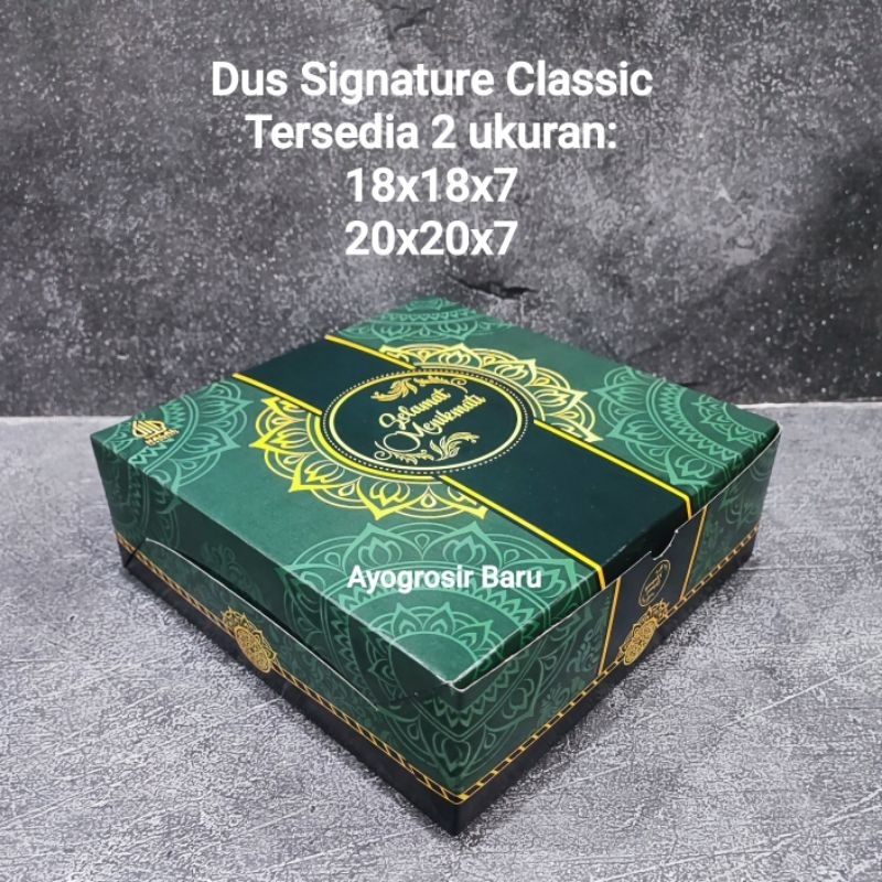Dus Nasi 20x20 Signature Classic Hijau isi 100 pcs Motif Box Besek Olin