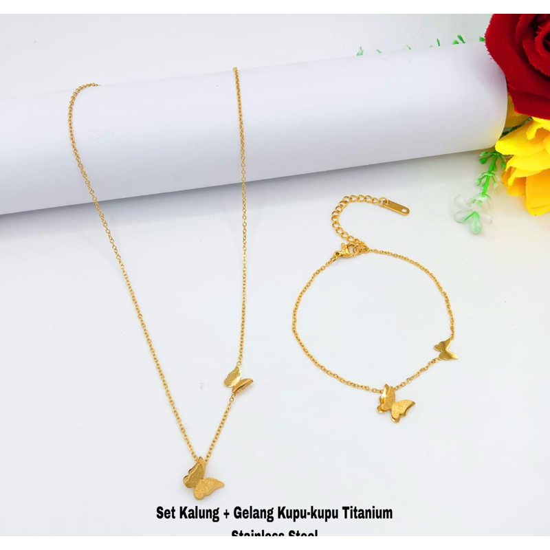 Kalung kupu kupu kalung wanita Titanium