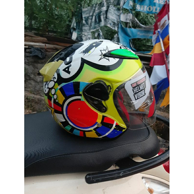 Helm NHK R6 Motif Size M Ori (Bekas)