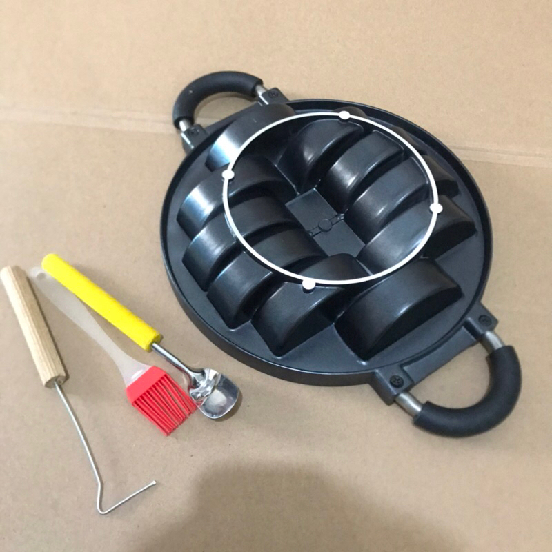 

Bakaranandia - Cetakan Pukis 10-12 Lubang Happy Call - Anti Lengket Dengan Tutup Kaca Shopee