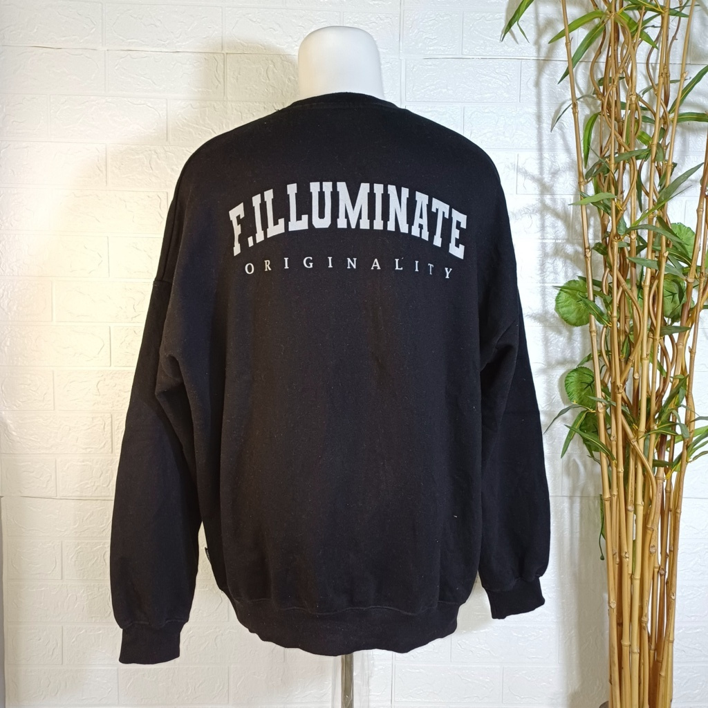 SWEATER CREWNECK SKATEBOARD F.ILLUMINATE BIG LOGO, SZ L-XL (SECOND BRANDED) HITAM, CN0223