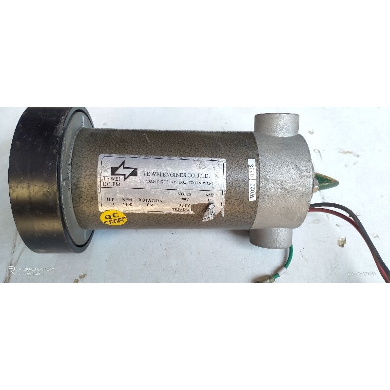 Dinamo Motor DC Treadmill 180V. 1 HP. Rpm 4400. DC Motor Treadmill 180V. 1 HP. Rpm 4400