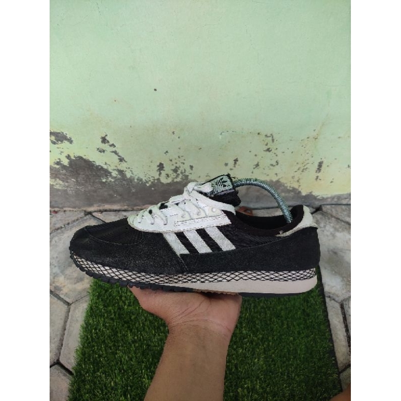Adidas City marathon sz 44 2/3