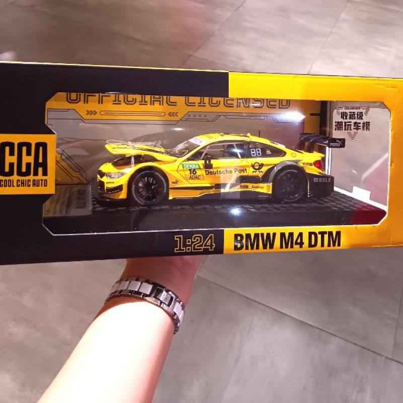 DIECAST CAR CCA BMW M4 DTM 1:24