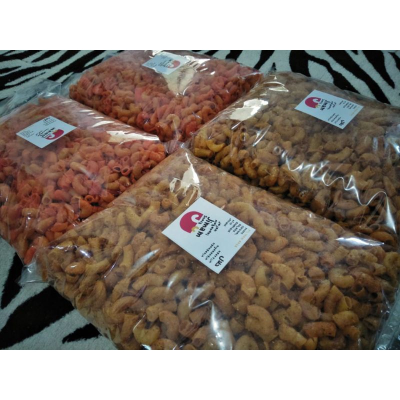 

jajan makaroni jimam snack