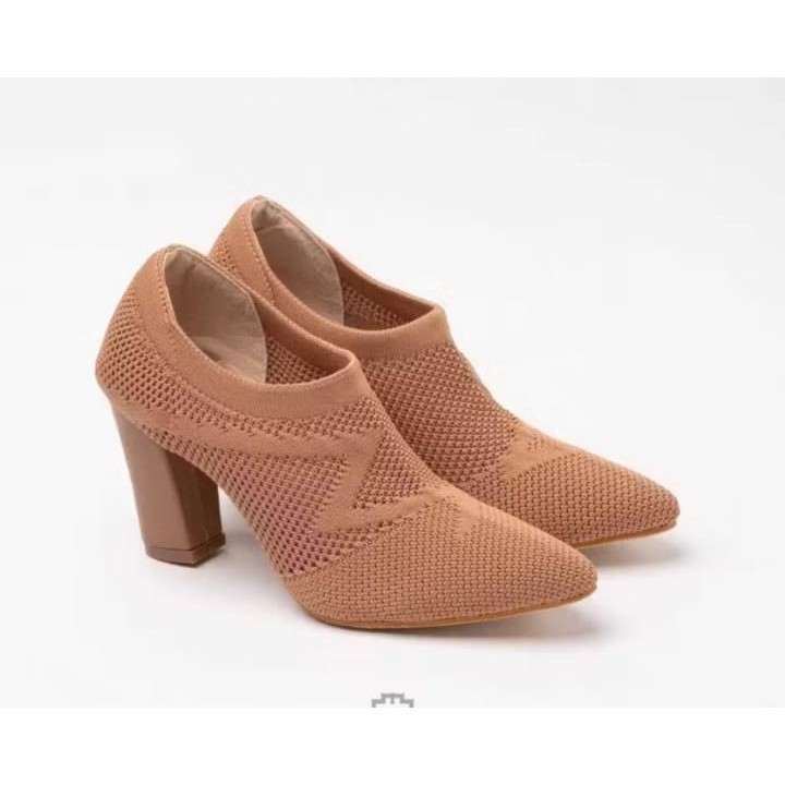 EMORY Petite Style Sepatu Wanita Heels Aprikot uk 38