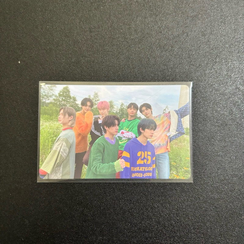 PC GROUP CHARY ENHYPEN ESSE