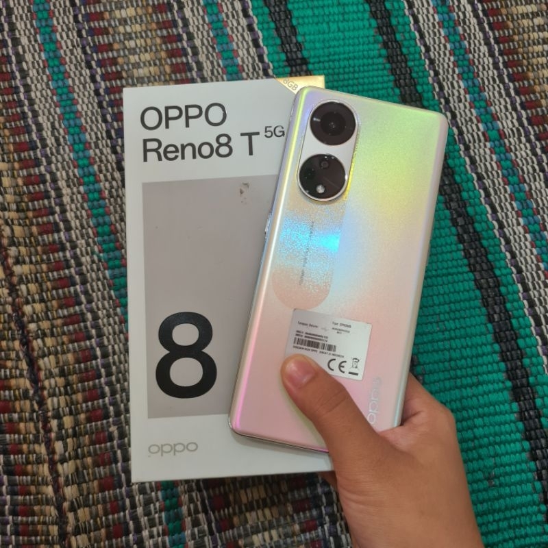 Oppo Reno 8T 5G 8/128gb
Resmi Indonesia