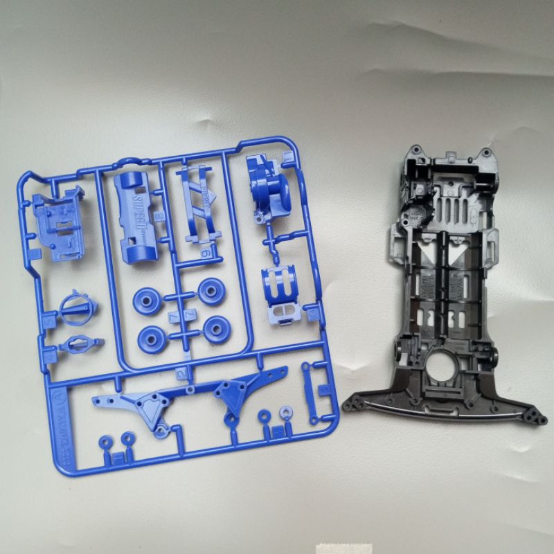 Chassis Super 2 carbon + Gearbox