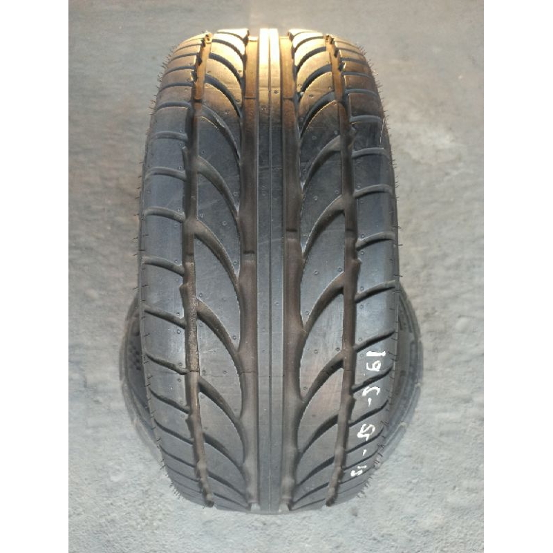 Ban second ban bekas mobil ukuran 195/50 R15